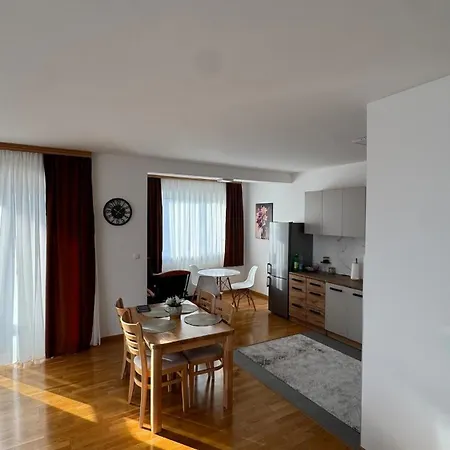 Place4you Apartman